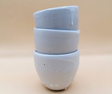 Tasses empilées
